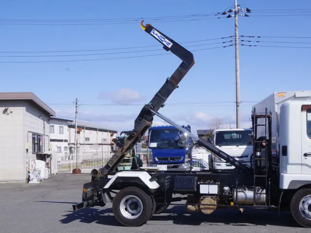 三菱 ファイター TKG-FK71F(2WD)の写真9