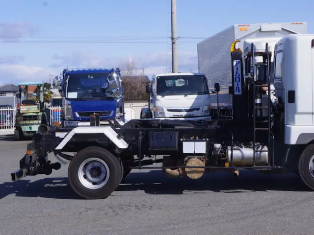 三菱 ファイター TKG-FK71F(2WD)の写真16