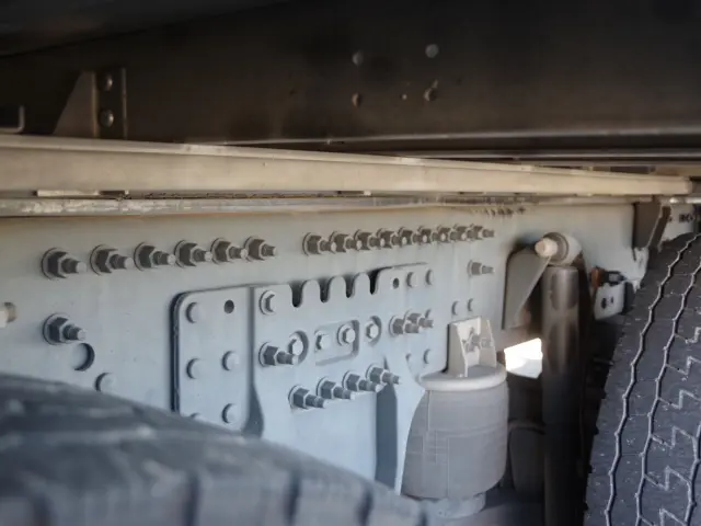 ＵＤ クオン 2PG-CG5CA(8x4)の写真7