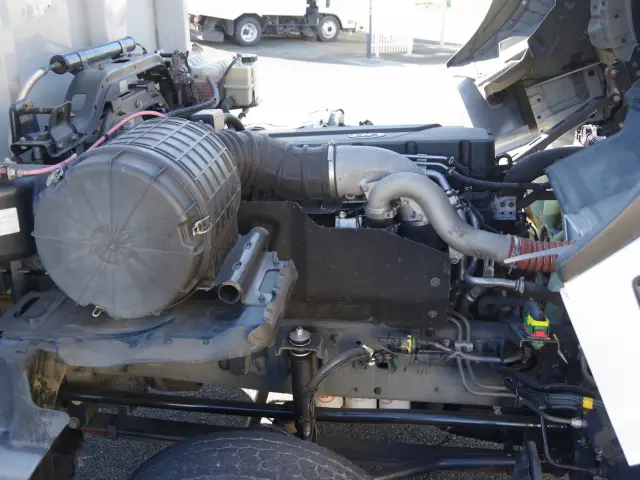 ＵＤ クオン 2PG-CG5CA(8x4)の写真31