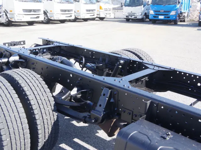 いすゞ エルフ BDG-NMS85AN(4WD)の写真6