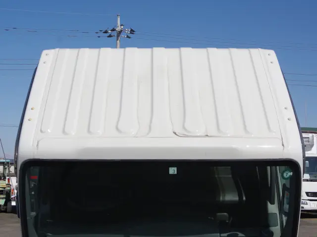 いすゞ エルフ BDG-NMS85AN(4WD)の写真10