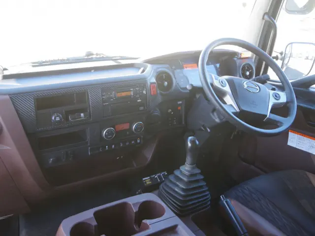 日野 レンジャー 2PG-FE2ABA(2WD)の写真27