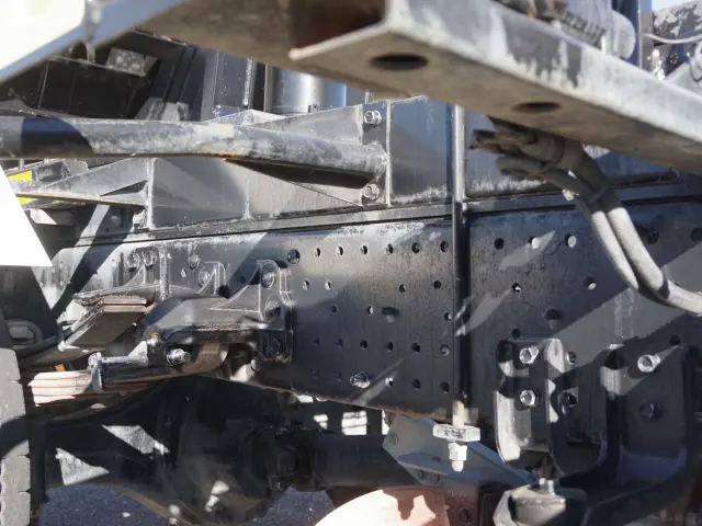 いすゞ フォワード TKG-FRR90S1(2WD)の写真7