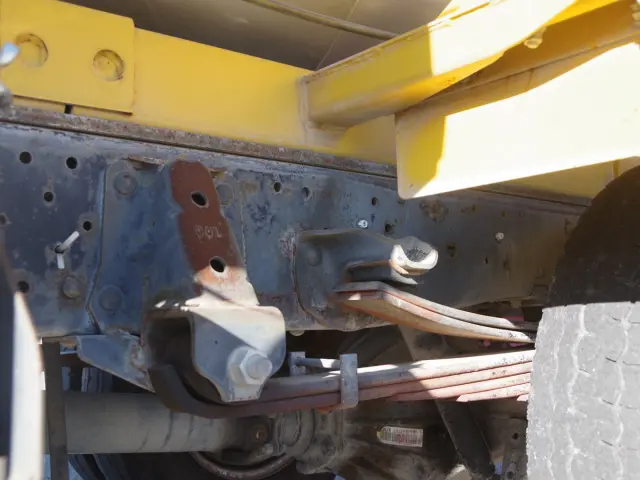 いすゞ エルフ TKG-NKR85N(2WD)の写真8