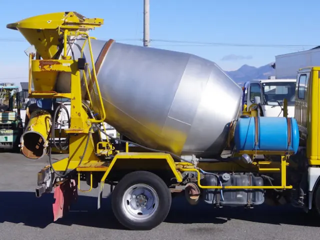 いすゞ エルフ TKG-NKR85N(2WD)の写真19