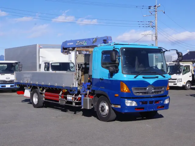 日野 レンジャー QKG-FE7JMAA(2WD)の写真2