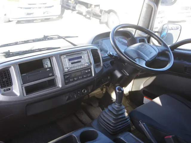 日野 レンジャー QKG-FE7JMAA(2WD)の写真30