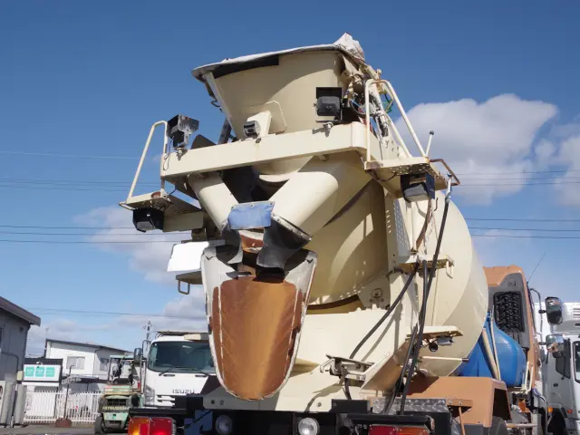 日野 レンジャー LKG-FJ7JDAA(2WD)の写真10