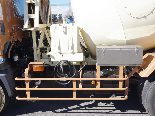 日野 レンジャー LKG-FJ7JDAA(2WD)の写真13