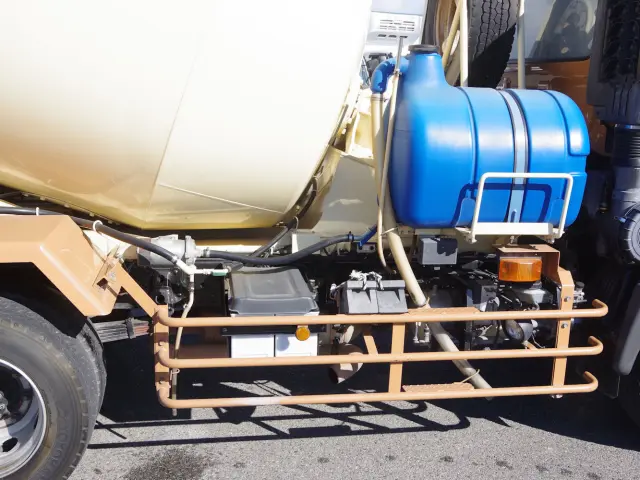 日野 レンジャー LKG-FJ7JDAA(2WD)の写真14