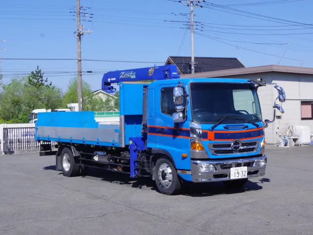 日野 レンジャー QKG-FE7JLAA(2WD)の写真2