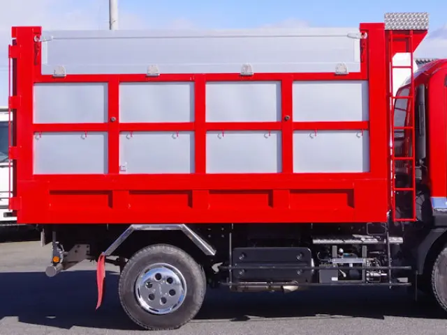 いすゞ フォワード 2RG-FRR90S2(2WD)の写真16