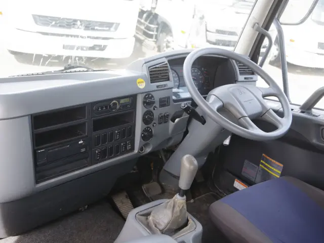 三菱 ファイター QKG-FK62FZ(2WD)の写真29