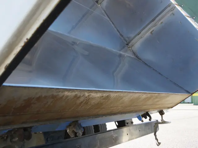 ＵＤ コンドル TKG-MK38L(2WD)の写真12