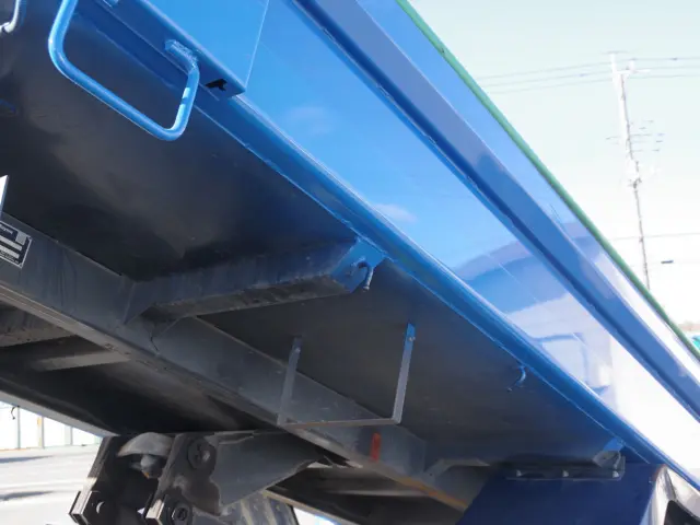 三菱 ファイター 2PG-FK72N(2WD)の写真14