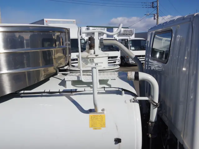 三菱 キャンター PDG-FE70B(2WD)の写真12