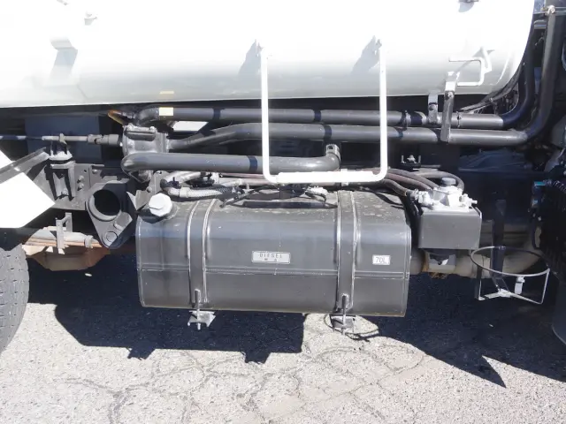 三菱 キャンター PDG-FE70B(2WD)の写真15