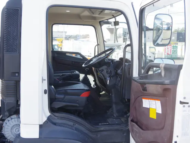 日野 レンジャー 2KG-FC2ABA(2WD)の写真26