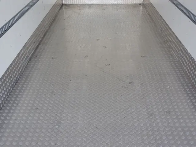 三菱 ファイター TKG-FK64F(2WD)の写真12