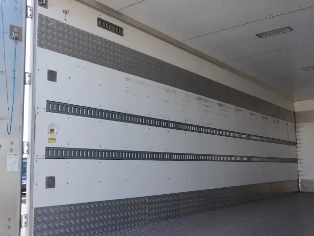 三菱 ファイター TKG-FK64F(2WD)の写真13