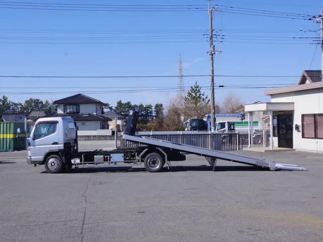 三菱 キャンター TKG-FEB80(2WD)の写真13