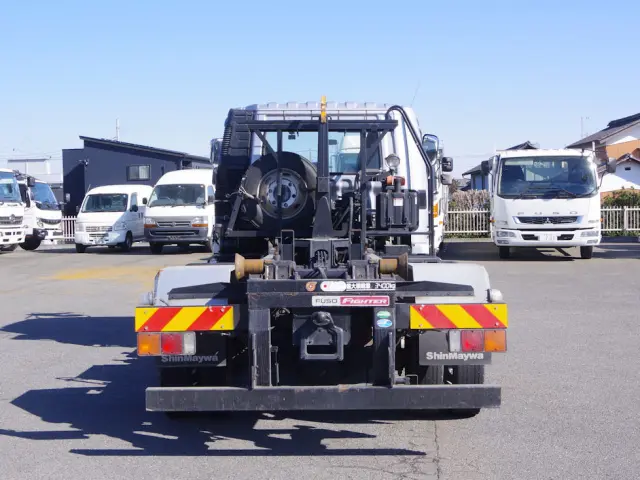 三菱 ファイター 2KG-FK72F(2WD)の写真17