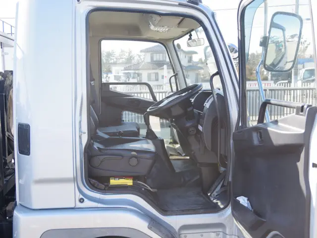 三菱 ファイター 2KG-FK72F(2WD)の写真27