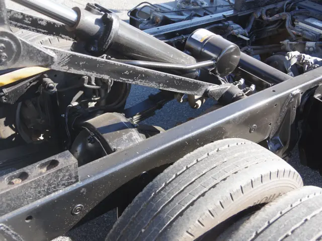 三菱 キャンター 2RG-FDA60(4WD)の写真6