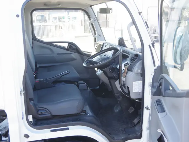 三菱 キャンター 2RG-FDA60(4WD)の写真28