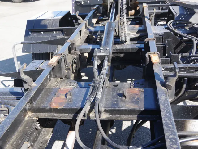 いすゞ エルフ TPG-NPR85AN(2WD)の写真11