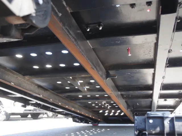 いすゞ エルフ TPG-NPR85AN(2WD)の写真12