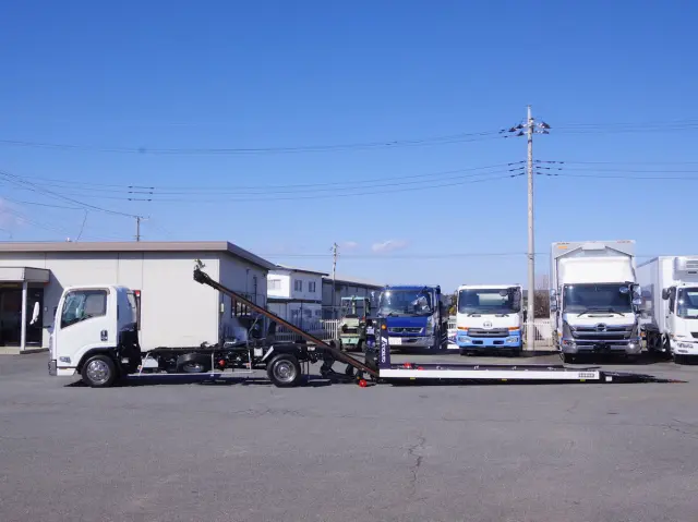 いすゞ エルフ TPG-NPR85AN(2WD)の写真13