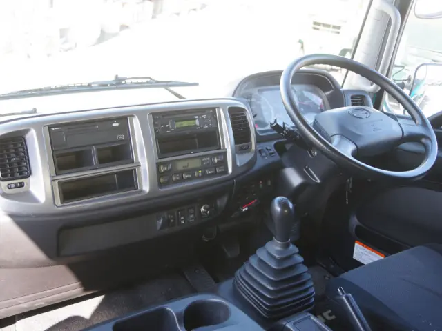 日野 レンジャー QKG-FE7JGAA(2WD)の写真28