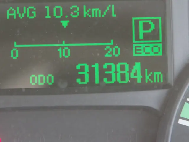 三菱 キャンター 2RG-FBA20(2WD)の写真26