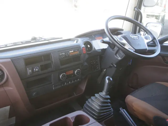 日野 レンジャー 2PG-FE2ABG(2WD)の写真28