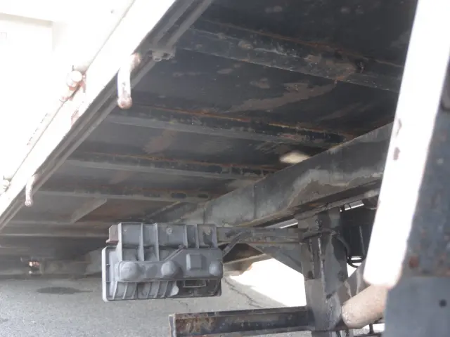 いすゞ エルフ KR-NPR72PAV(2WD)の写真10