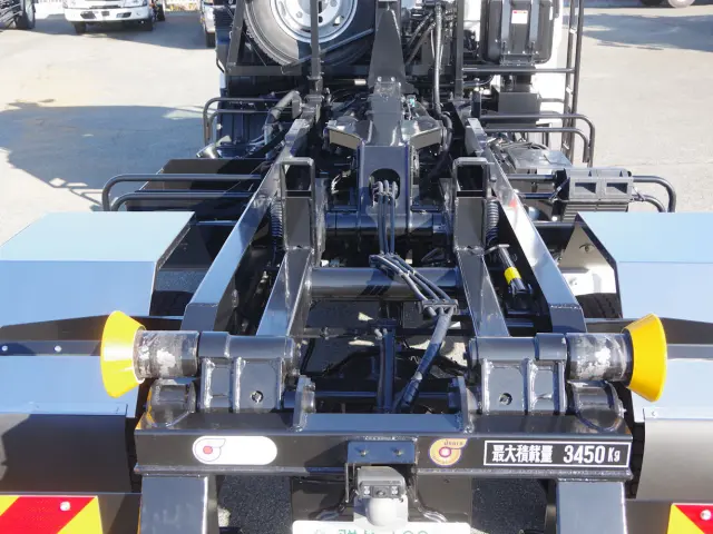 三菱 ファイター 2KG-FK72F(2WD)の写真5