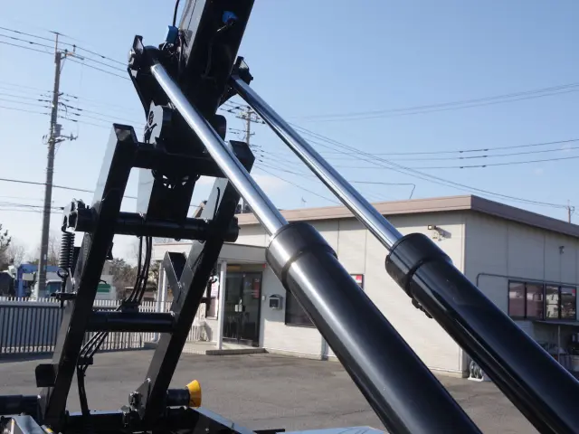 三菱 ファイター 2KG-FK72F(2WD)の写真11