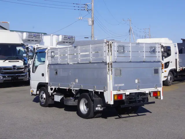 いすゞ エルフ TKG-NJR85A(2WD)の写真3