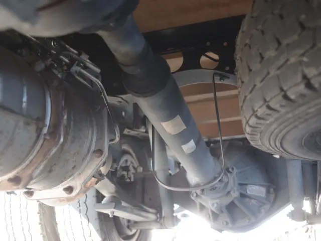 いすゞ エルフ TKG-NJR85A(2WD)の写真8