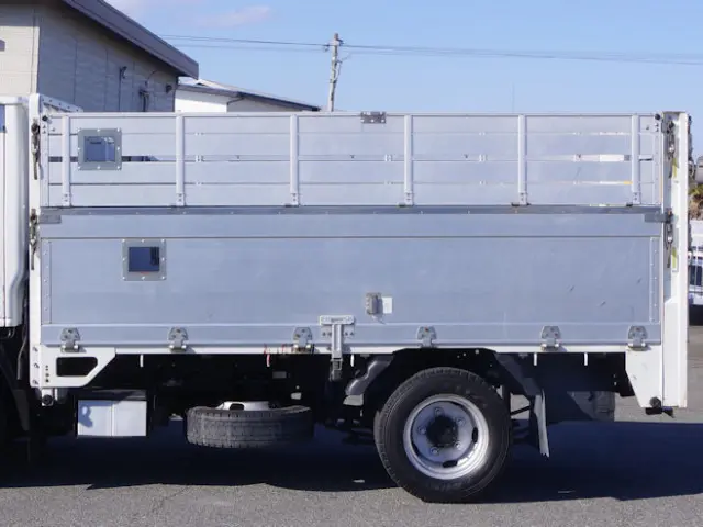 いすゞ エルフ TKG-NJR85A(2WD)の写真18