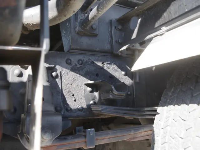 いすゞ エルフ TKG-NPR85YN(2WD)の写真8