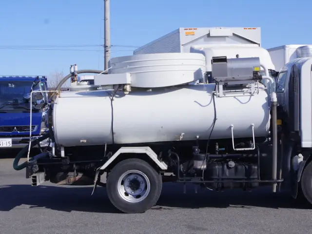 いすゞ エルフ TKG-NPR85YN(2WD)の写真20