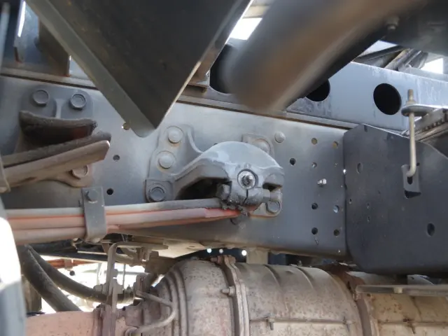 いすゞ フォワード TKG-FRR90S2(2WD)の写真7