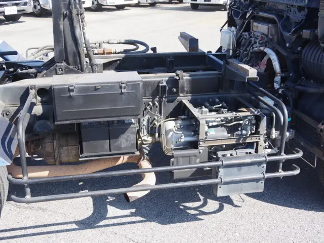 いすゞ フォワード TKG-FRR90S2(2WD)の写真19