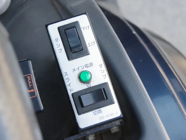 いすゞ フォワード TKG-FRR90S2(2WD)の写真36