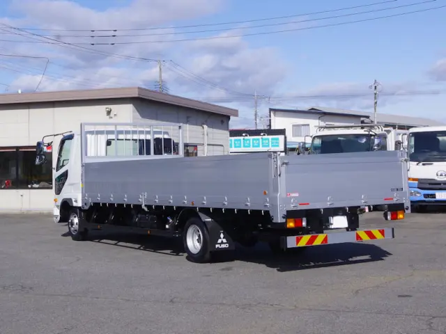 三菱 ファイター 2KG-FK62F(2WD)の写真3