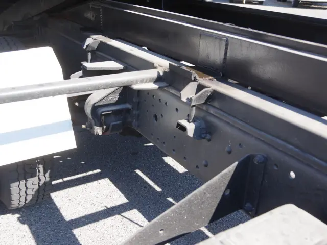 三菱 キャンター KK-FE83DGN(2WD)の写真7