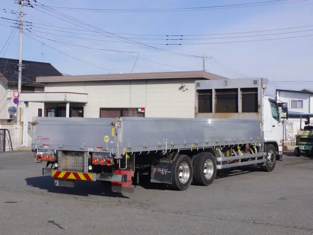 三菱 ファイター QDG-FQ62F(6x4)の写真4